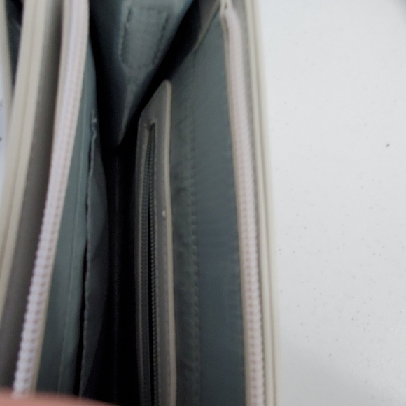 Pixie Mood Zoe Crossbody Bag Adjustable Strap Cloud Gray Vegan Leather - Picture 9 of 14